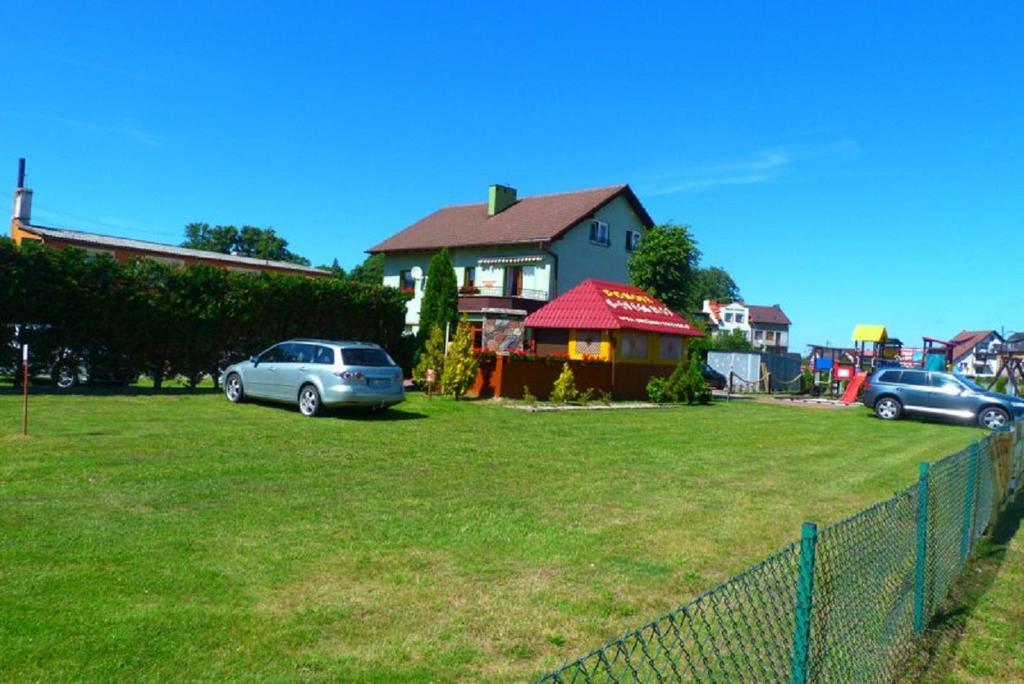 Villa Dana Леба Екстериор снимка